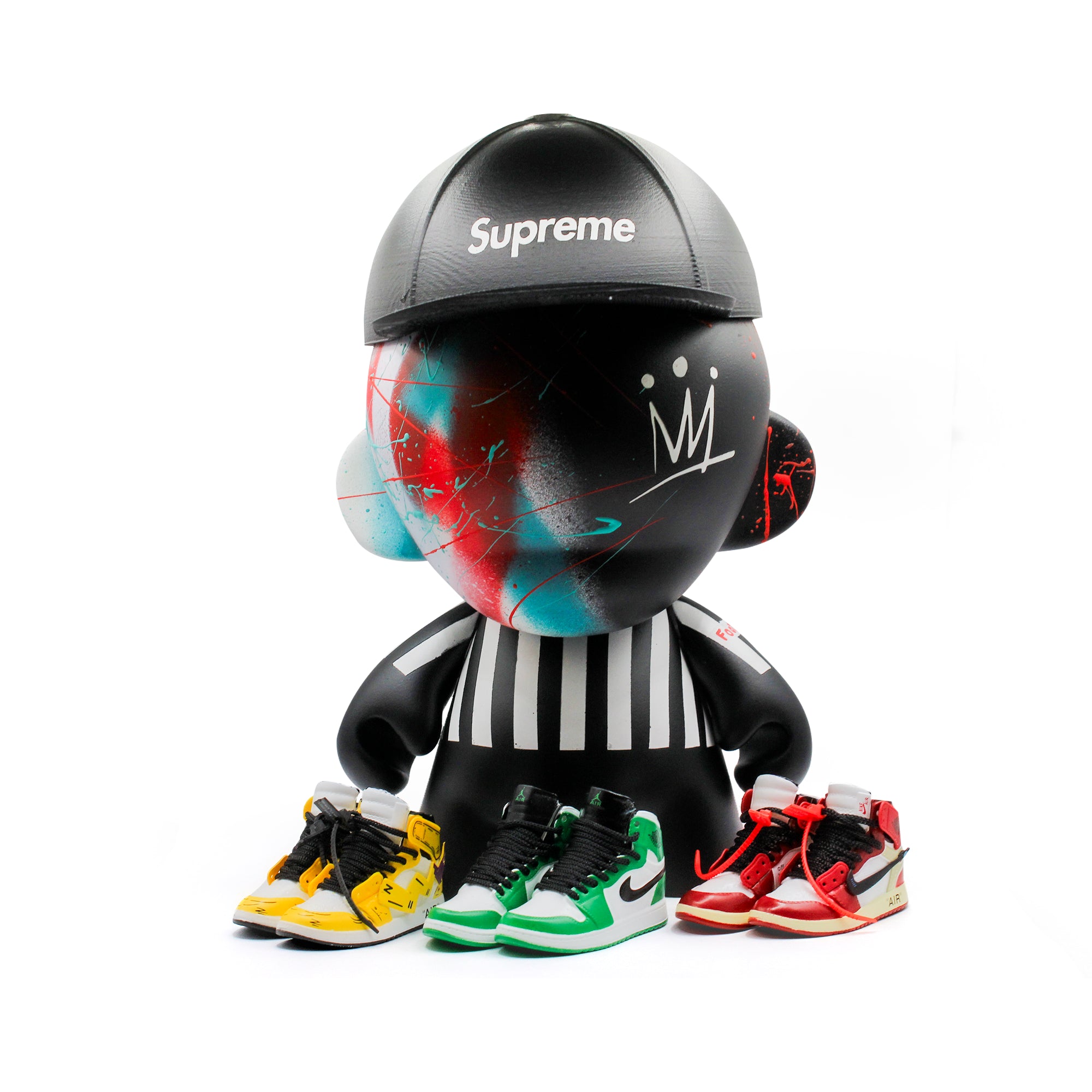 Toy art  I love Sneakers